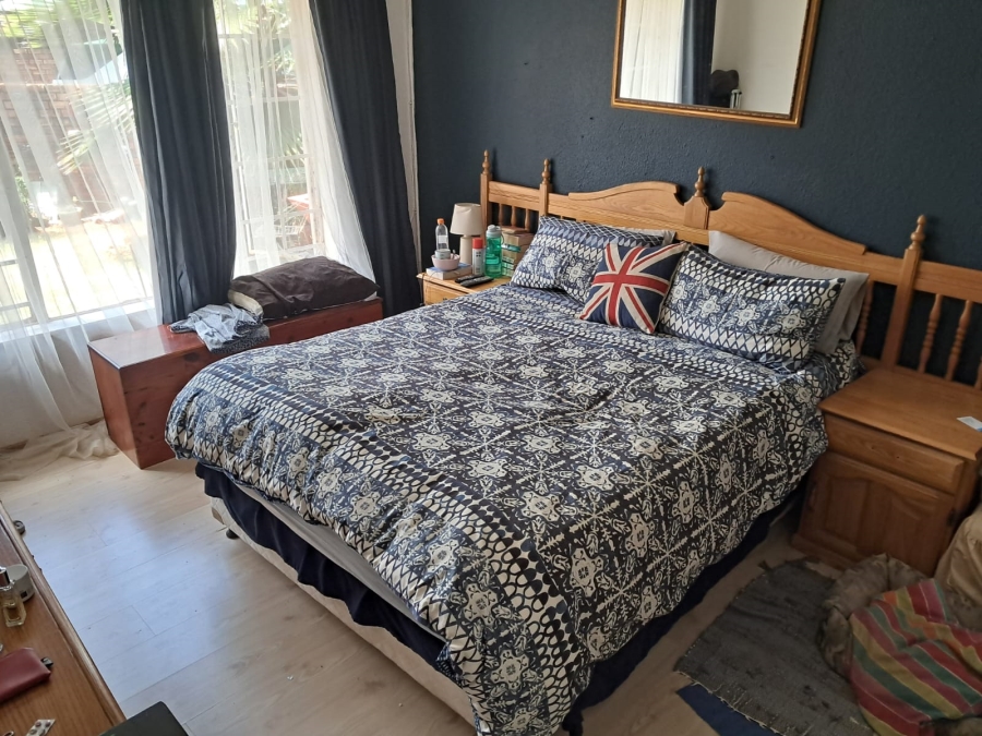 3 Bedroom Property for Sale in Safari Gardens North West
